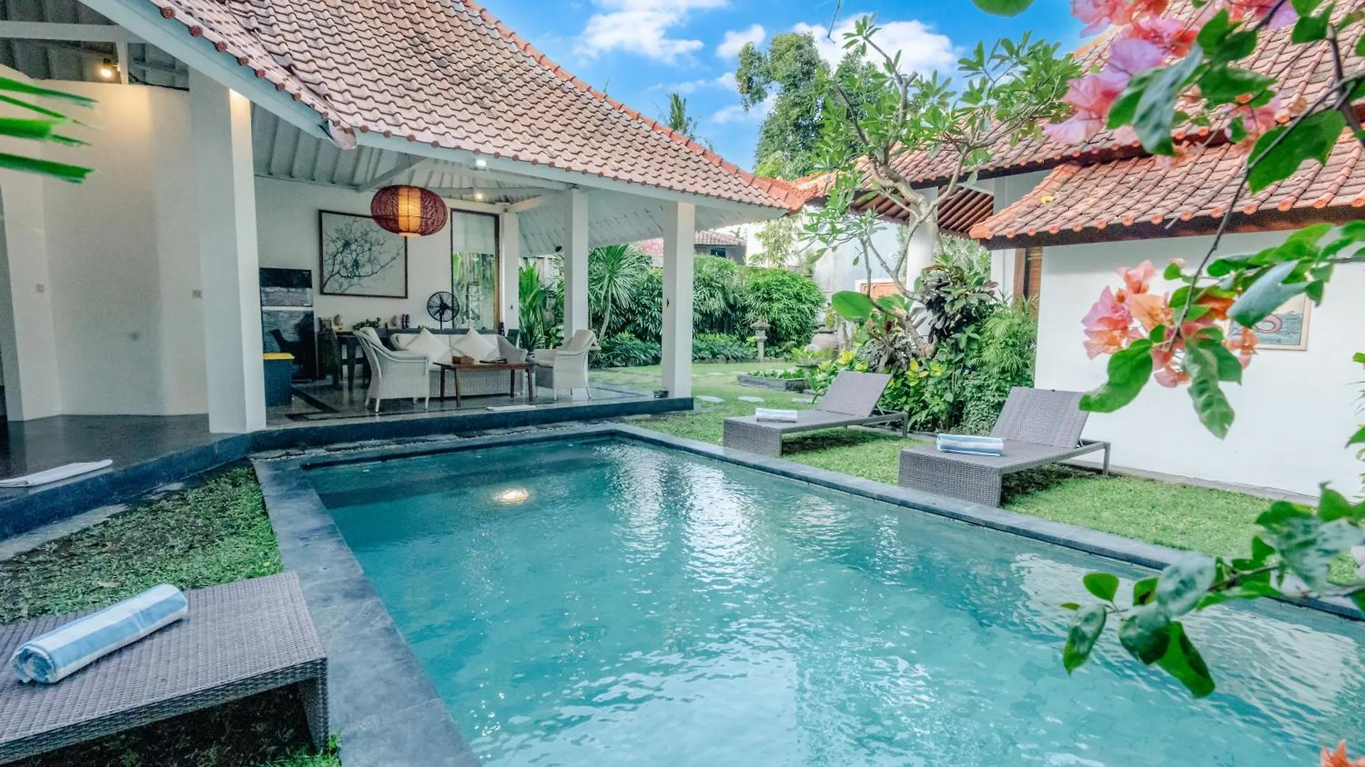 Villa Etnik Seminyak